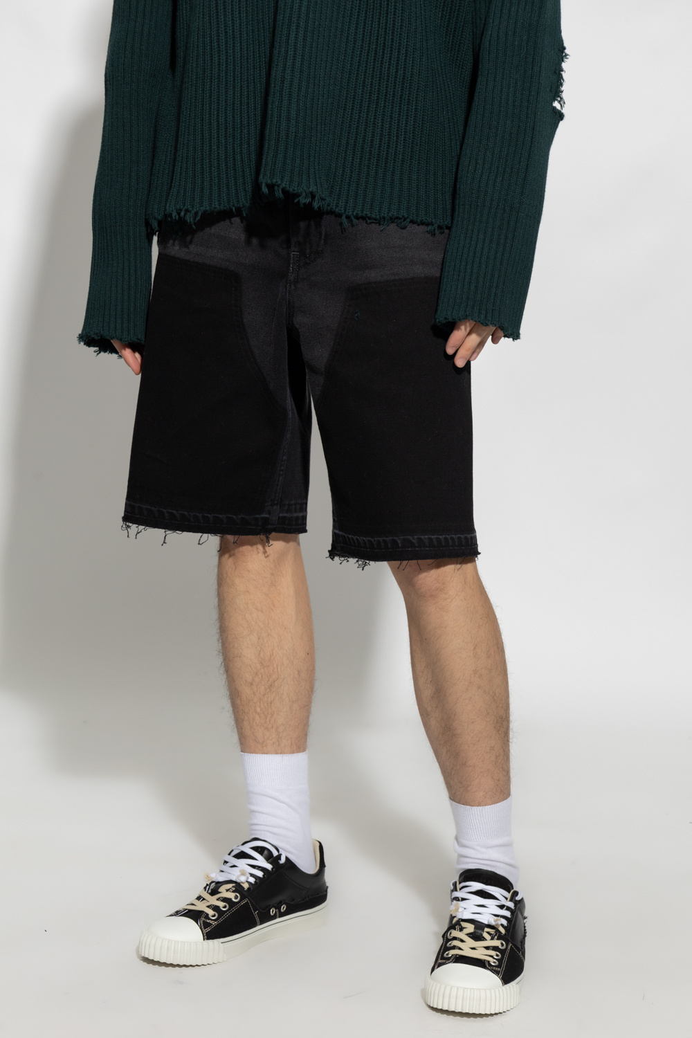 MM6 Maison Margiela - MULTI-POCKET SHORTS | HBX - Globally
